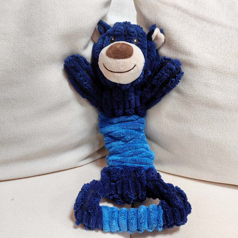 あなたが家で働いている間、あなたの犬を忙しくさせるためのいくつかの犬のおもちゃ